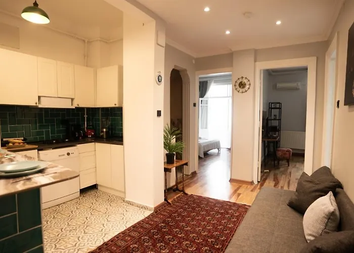 Taksim Flat Back
