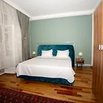Taksim Flat Back Istanbul