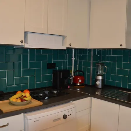 Apartment Taksim Flat Back *